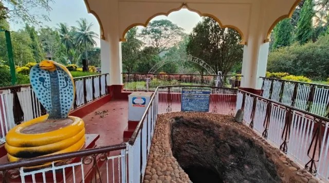 Kukke Subramanya Biladwara Cave